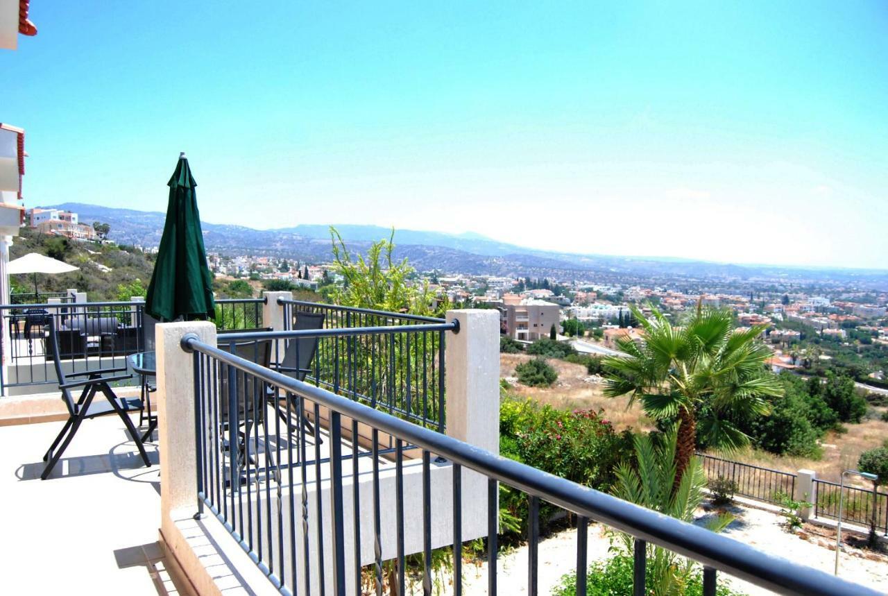 Pegia Villa Peyia Extérieur photo